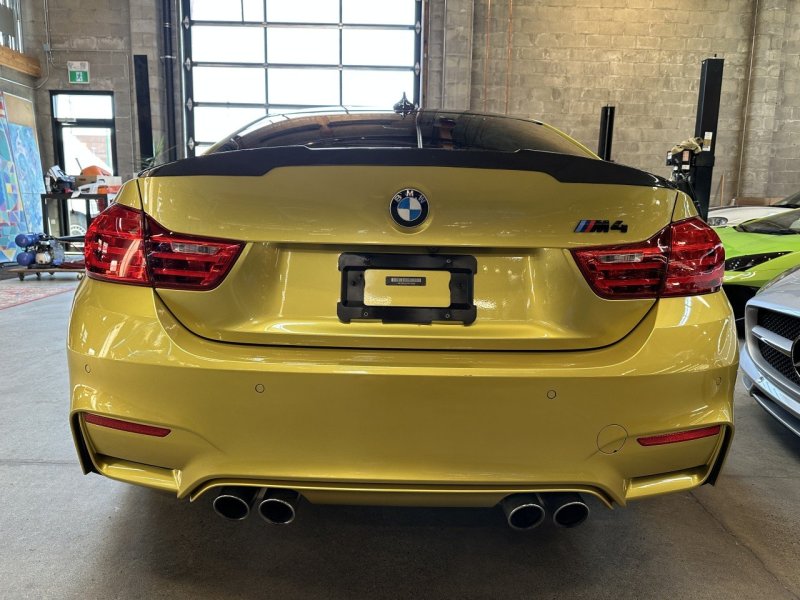 2015 BMW M4 Coupe Manual