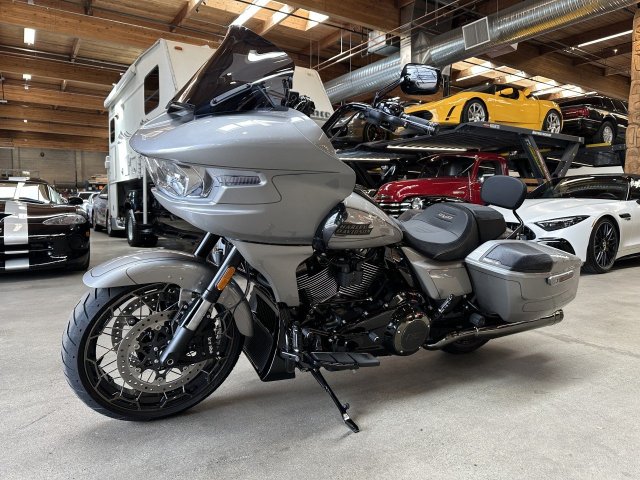 2023 Harley-Davidson CVO Road Glide