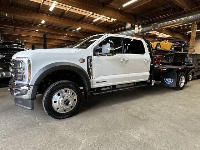 2024 Ford Super Duty F-550 DRW Lariat Crew Cab Flat Deck 4x4 203 WB