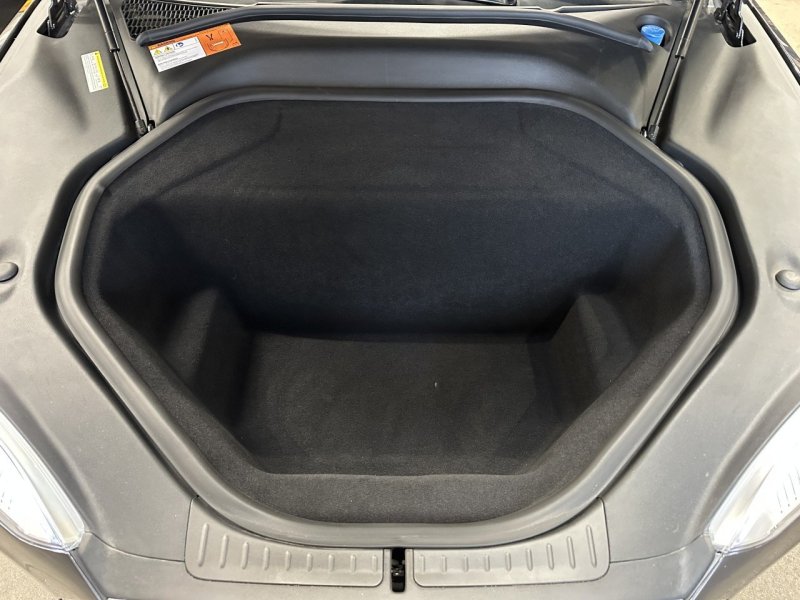 2016 Tesla Model S 70D