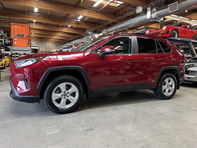 2020 Toyota Rav4 Hybrid XLE AWD